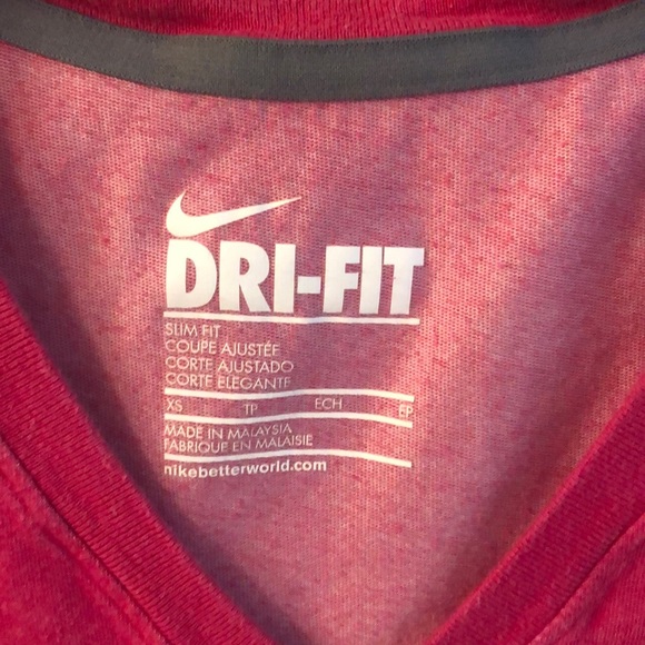 Pink Nike v neck - Picture 3 of 3